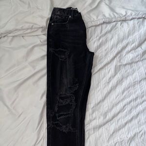 American Eagle black mom jeans, size 8